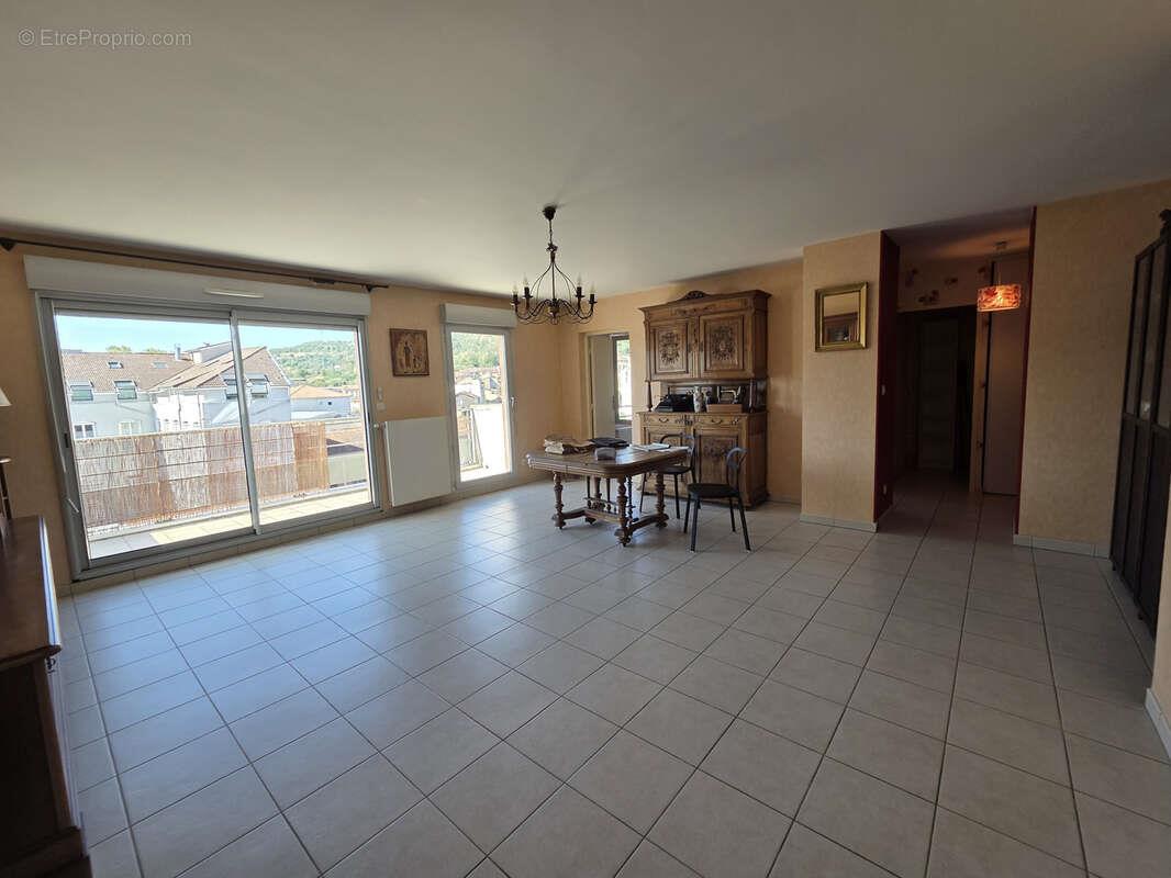 Appartement à vendre, 122m², Saint-Etienne