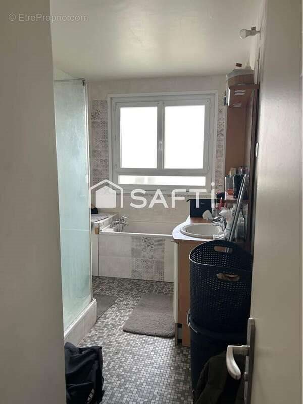 Appartement à vendre, 64m², Loudun