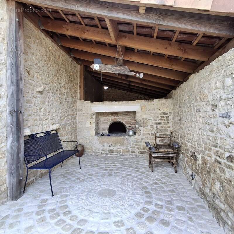 Maison à vendre, 129m², Cellefrouin