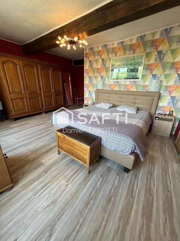 Maison à vendre, 138m², Sedan