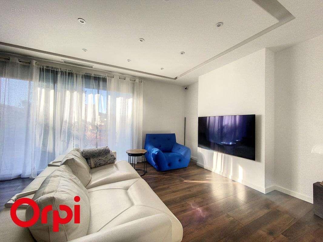 Appartement à vendre, 111m², Toulon