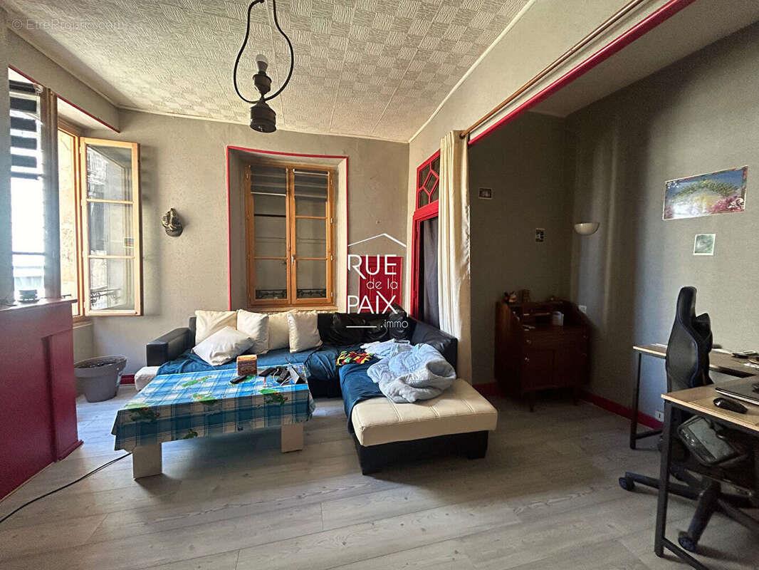 Appartement à vendre, 163m², Saint-Maixent-l'Ecole