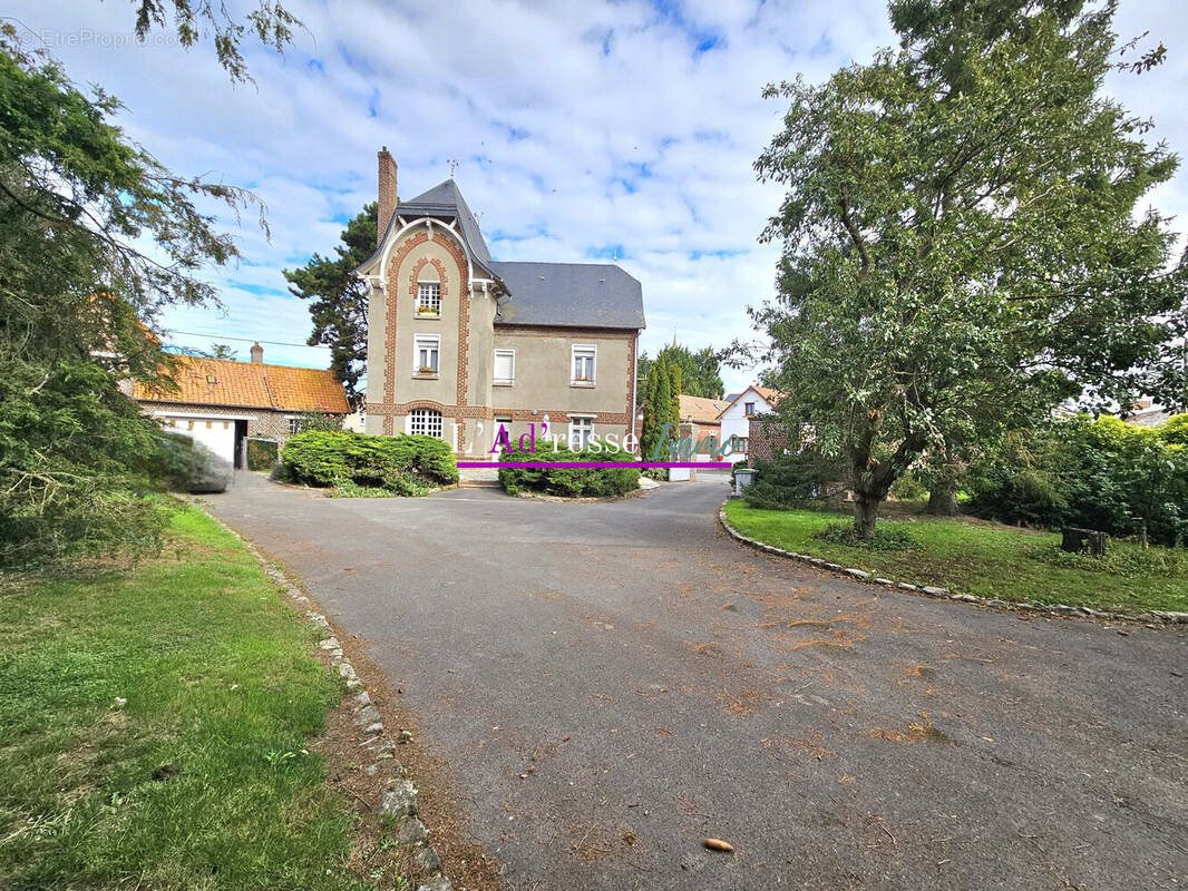 Maison à vendre, 172m², Neuville-Vitasse