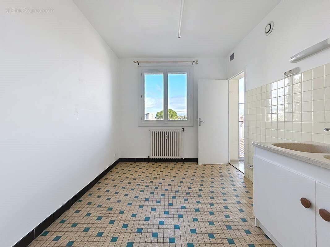 Appartement à vendre, 65m², Montélimar