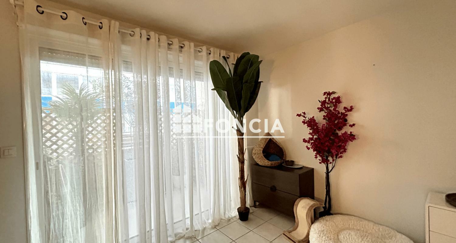 Appartement à vendre, 27m², Nîmes