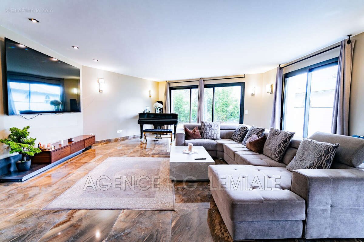 Maison à vendre, 190m², Saint-Germain-en-Laye