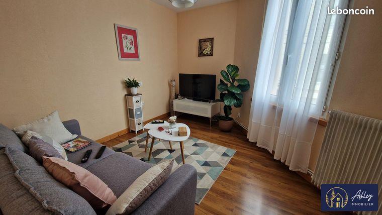 Appartement à vendre, 302m², Riom-ès-Montagnes