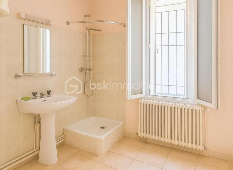 Appartement à vendre, 57m², Nîmes