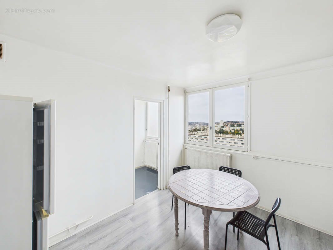 Appartement à vendre, 55m², Saint-Etienne