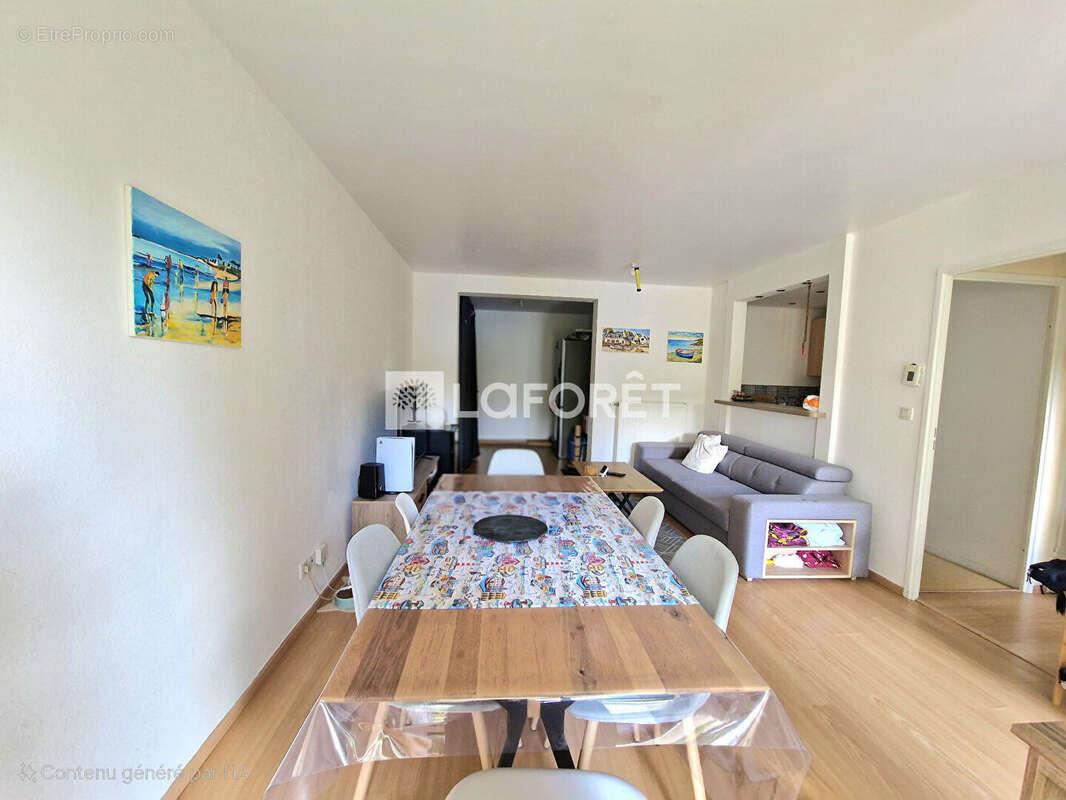 Appartement à vendre, 47m², Condat-sur-Vienne