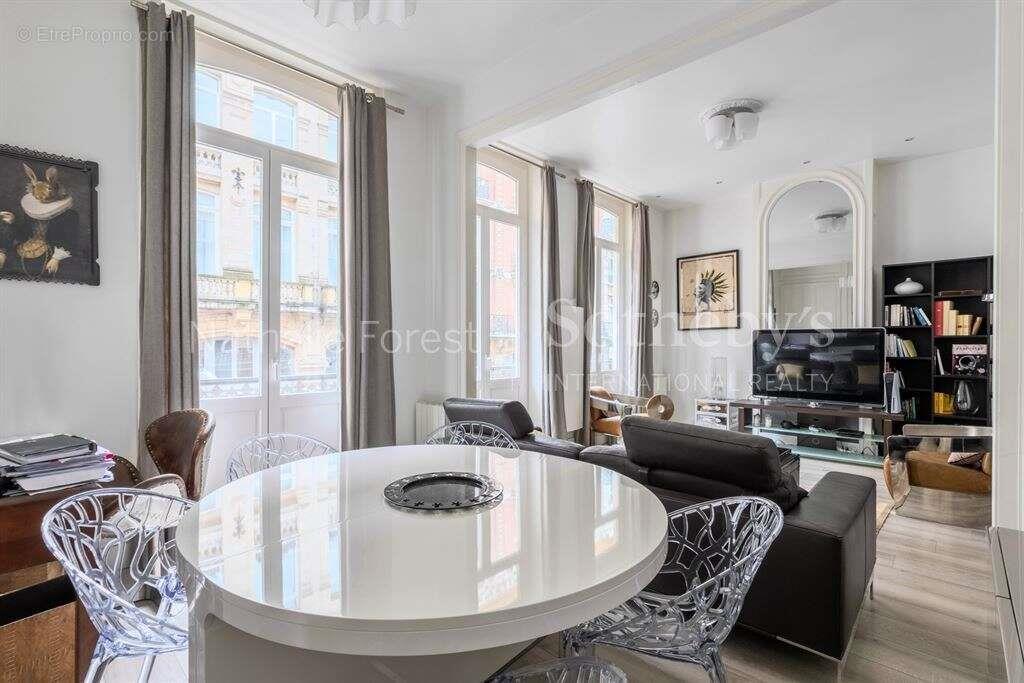 Appartement à vendre, 91m², Lille