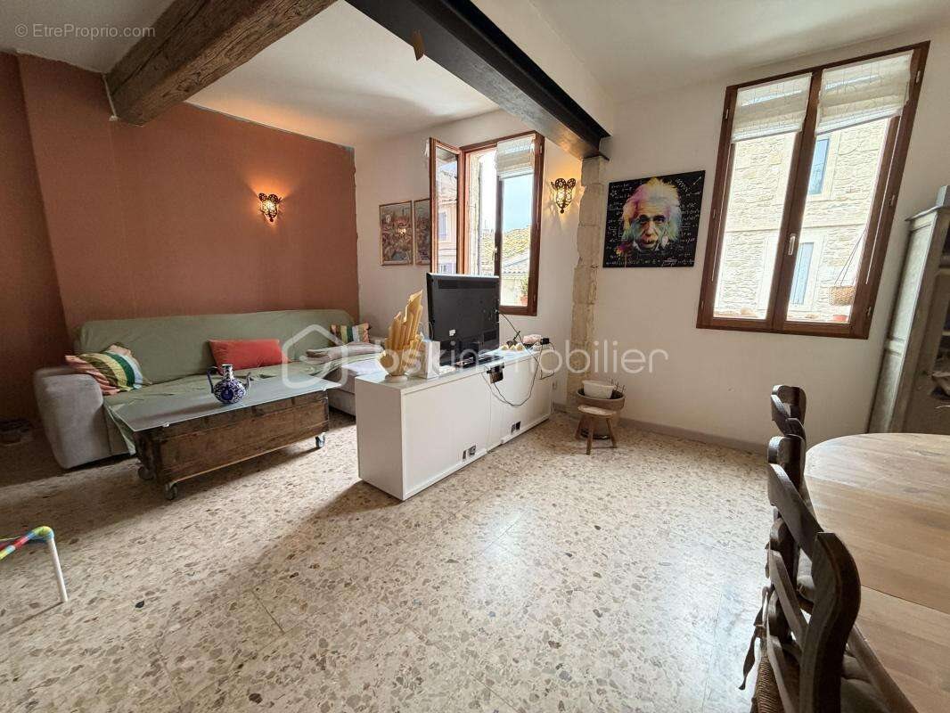 Appartement à vendre, 91m², Saint-Laurent-d'Aigouze