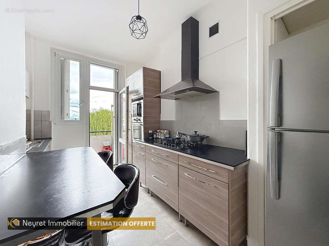 Appartement à vendre, 85m², Saint-Etienne