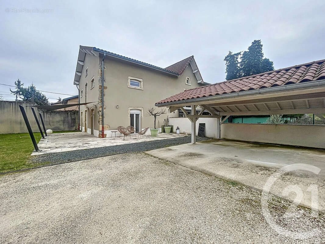 Maison à vendre, 112m², Saint-Quentin-Fallavier