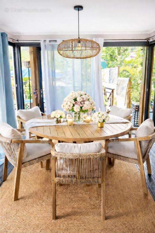 Maison à vendre, 149m², Entre-Deux