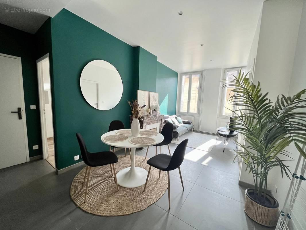 Appartement à vendre, 68m², Saint-Etienne