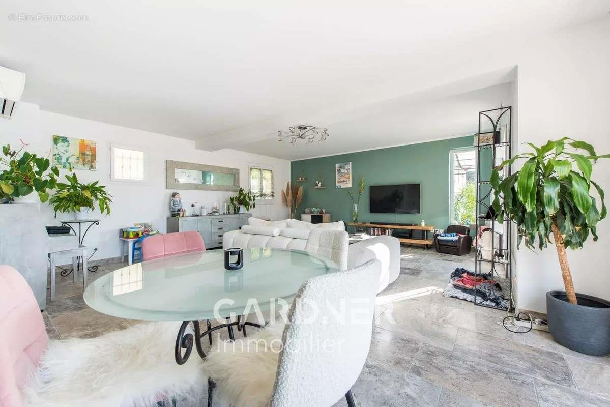 Maison à vendre, 120m², Marseille 12ème