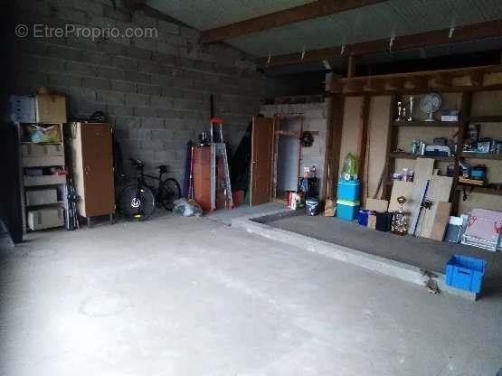 Appartement à vendre, 750m², Corbie