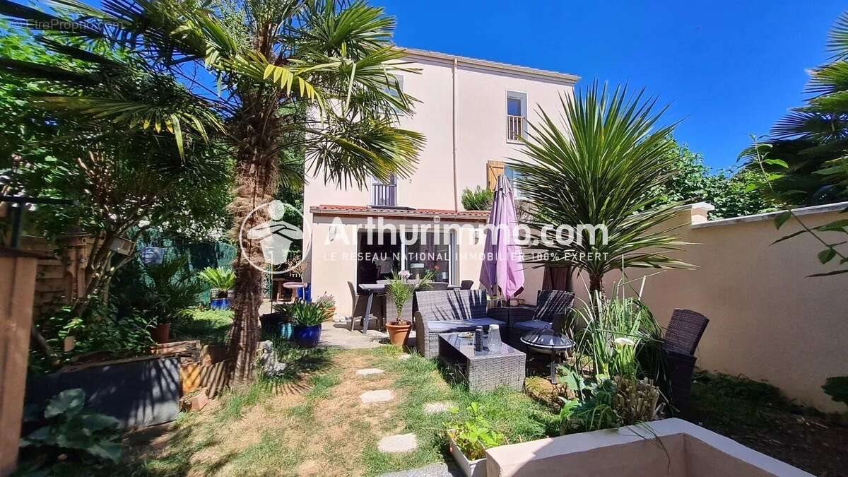 Maison à vendre, 110m², Saint-Pierre-du-Perray