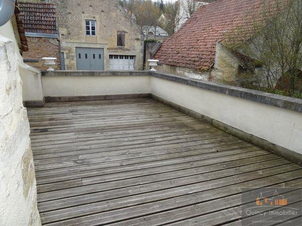 Appartement à vendre, 145m², L'Isle-sur-Serein