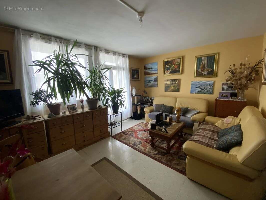 Appartement à vendre, 70m², Nîmes