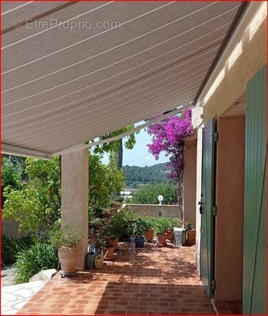 Maison à vendre, 150m², Carqueiranne