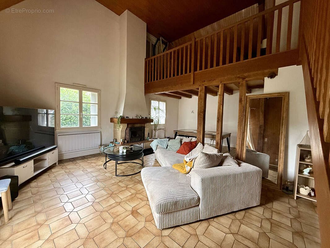 Maison à vendre, 147m², La Ville-aux-Dames