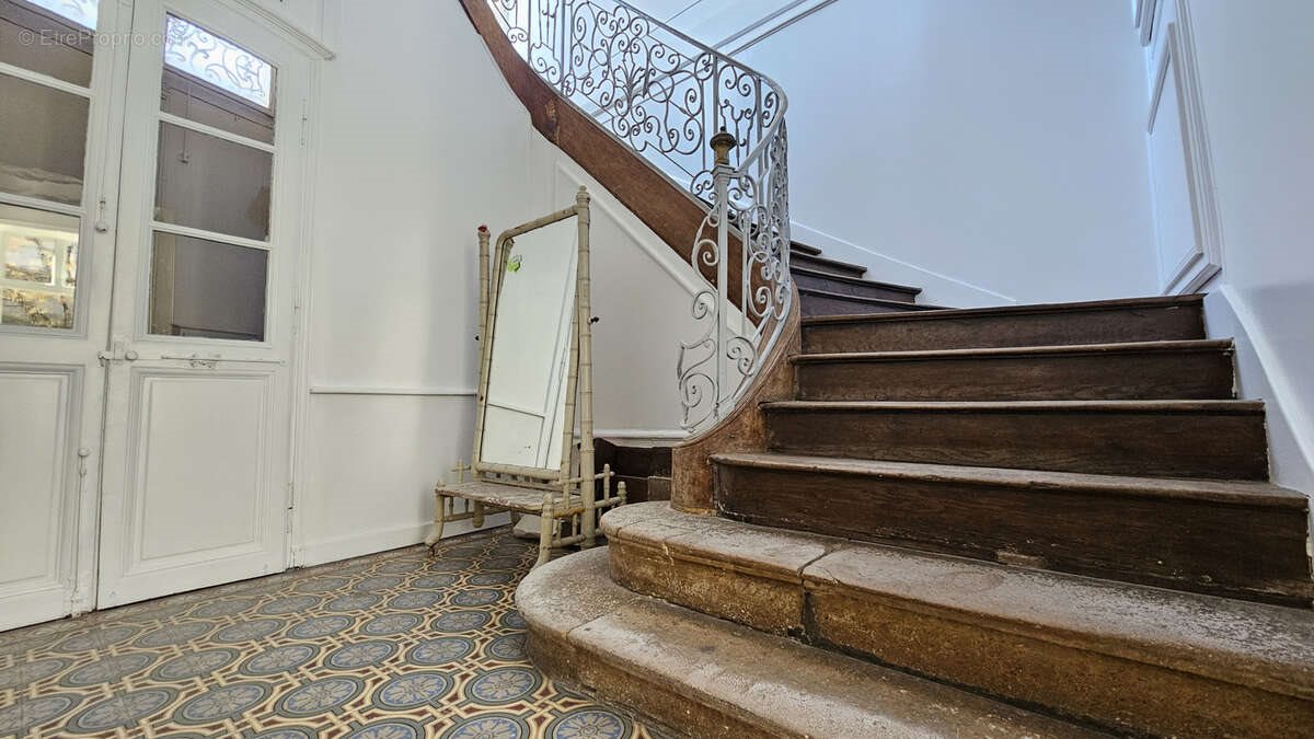 Maison à vendre, 330m², Reims