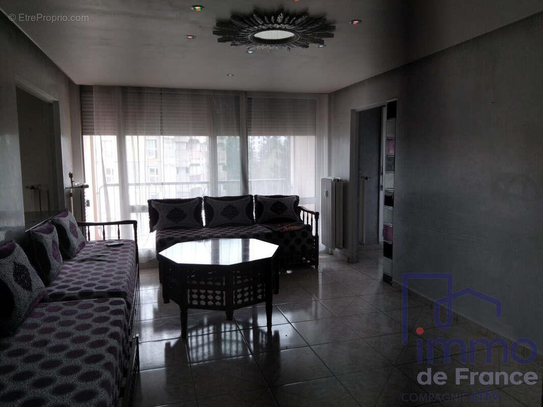 Appartement à vendre, 77m², Saint-Etienne