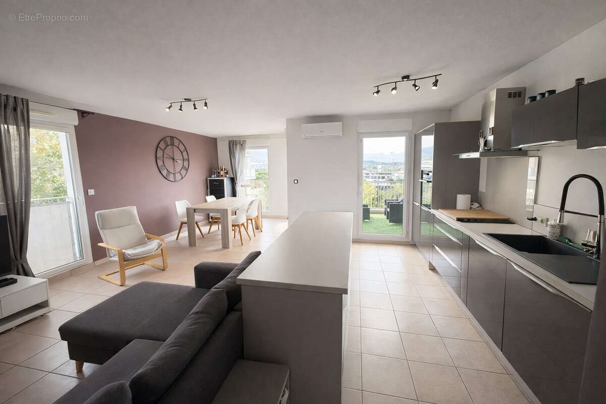 Appartement à vendre, 66m², Marseille 13ème