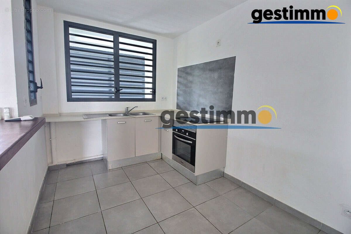 Appartement à vendre, 98m², Rémire-Montjoly