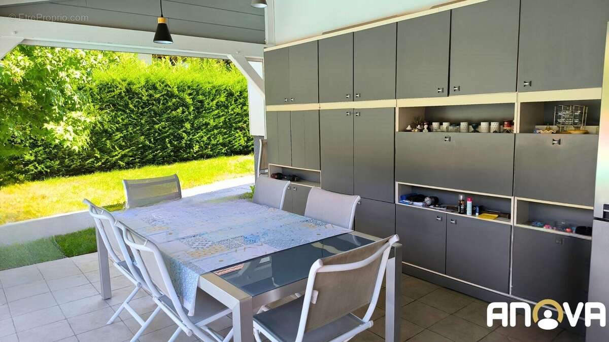 Maison à vendre, 202m², Hoenheim