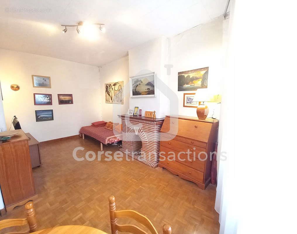 Appartement à vendre, 74m², Marseille 6ème