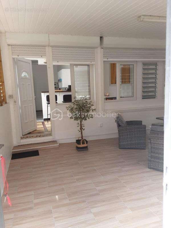 Appartement à vendre, 39m², Basse-Terre