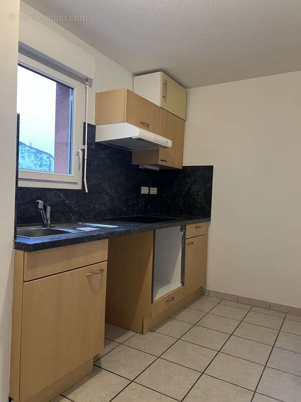 Appartement à vendre, 70m², Arpajon-sur-Cère