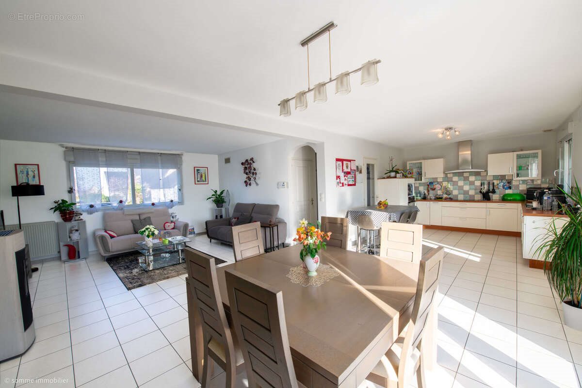 Maison à vendre, 166m², Ailly-sur-Somme