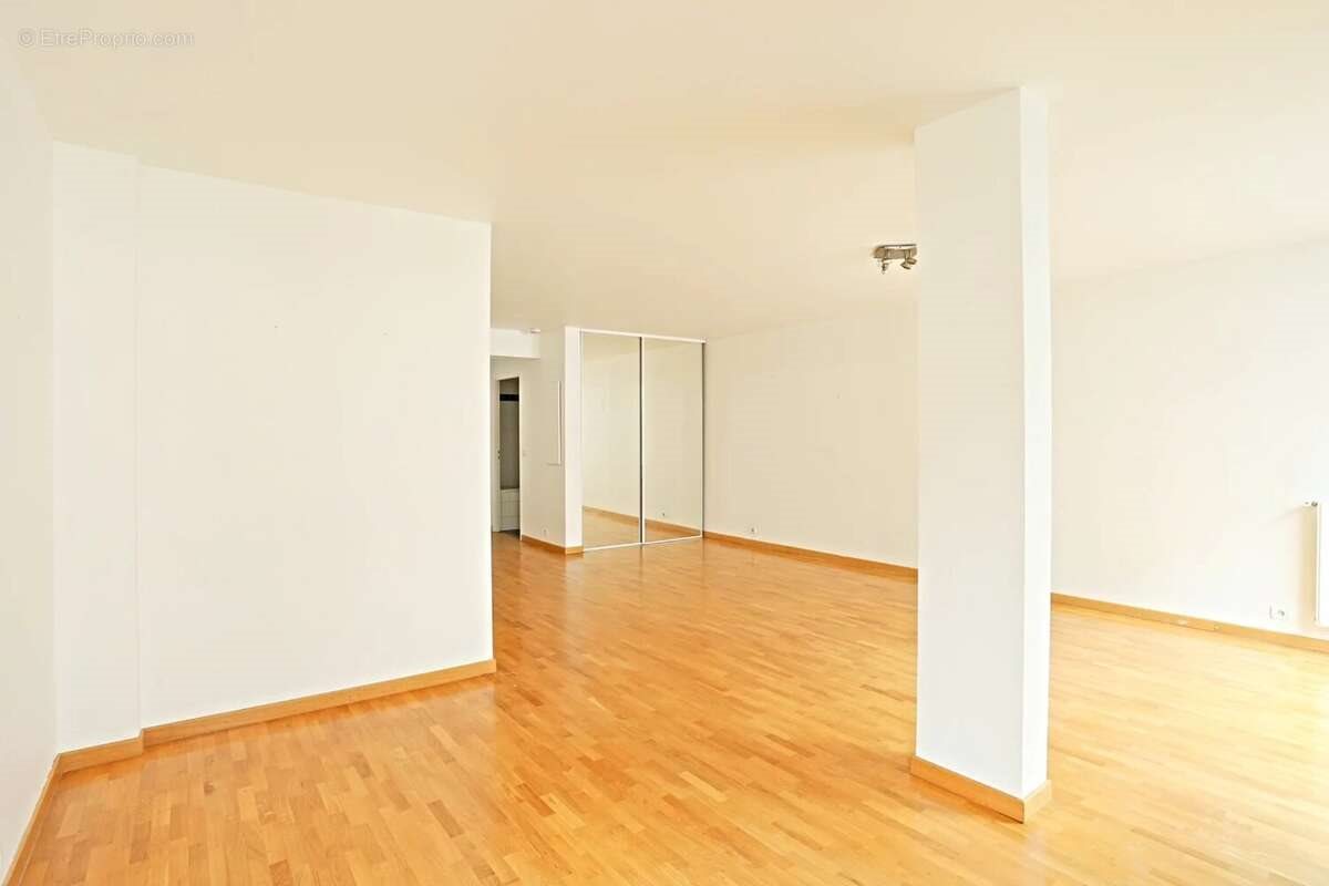 Appartement à vendre, 66m², Boulogne-Billancourt