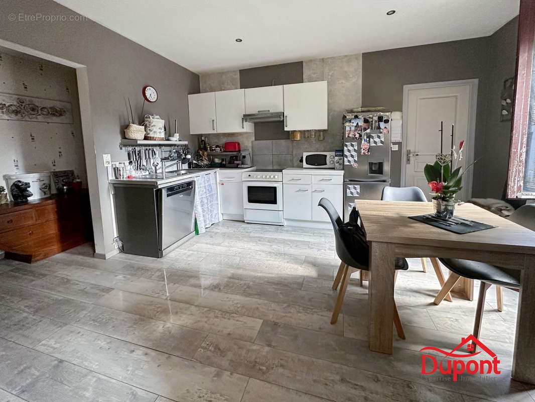 Appartement à vendre, 138m², Revin