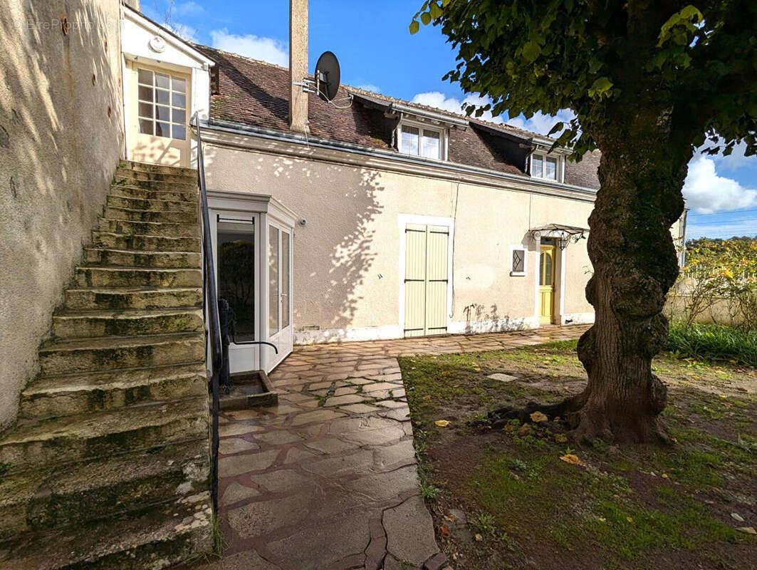 Maison à vendre, 119m², Chisseaux