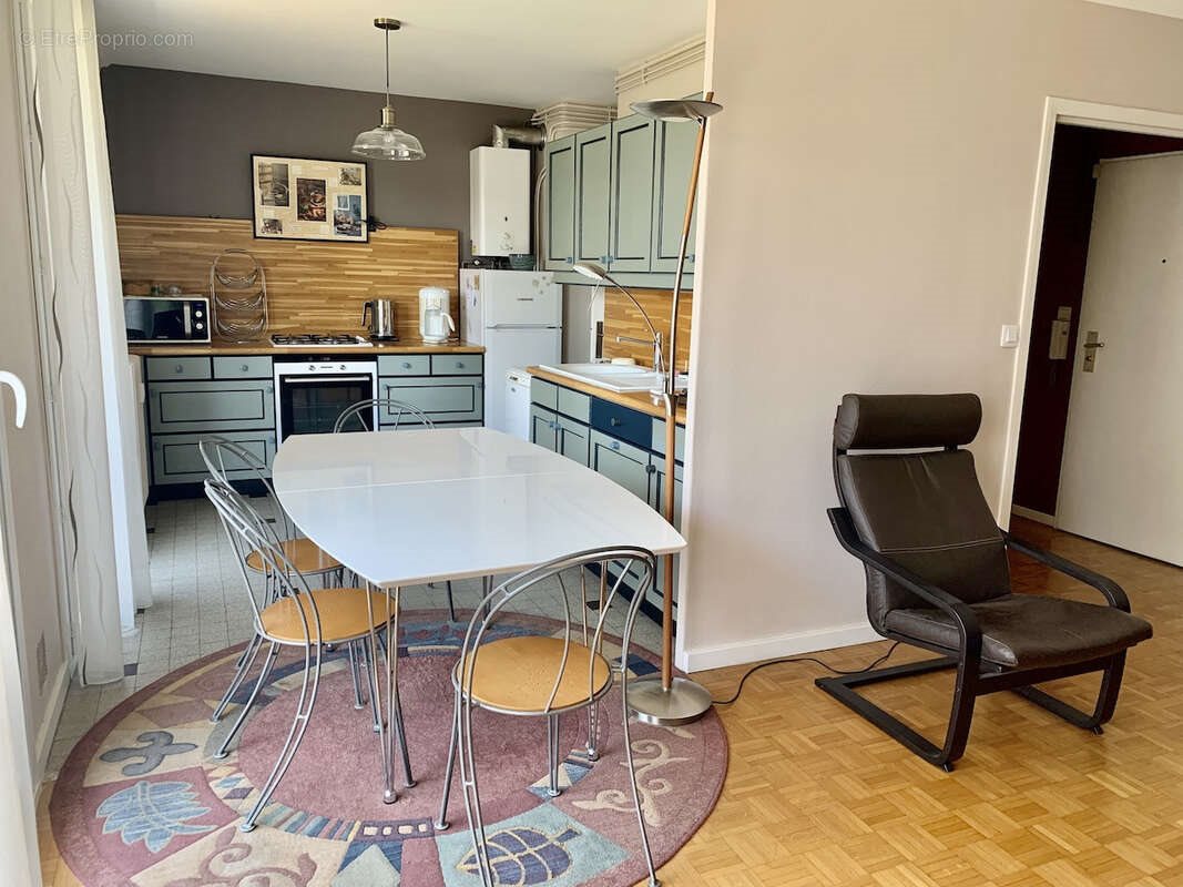 Appartement à vendre, 70m², Saint-Fons