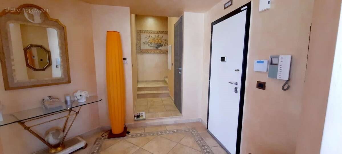 Maison à vendre, 148m², Mandelieu-la-Napoule