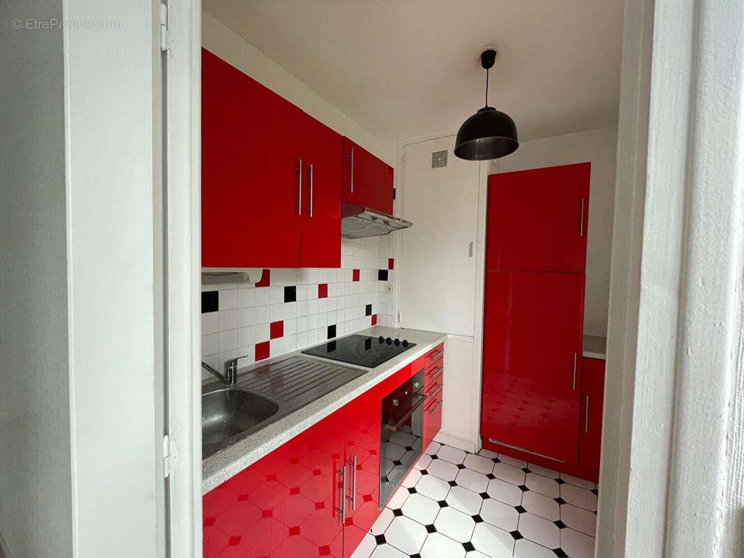 Appartement à vendre, 32m², Pont-Sainte-Marie