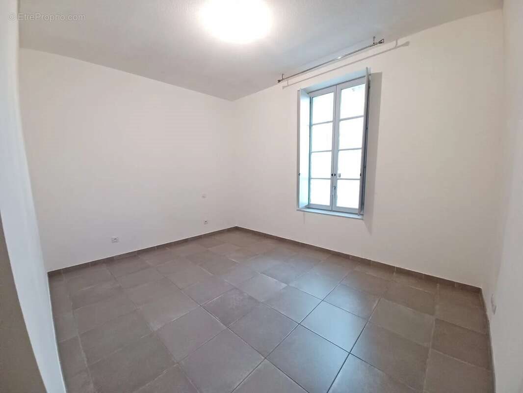 Appartement à vendre, 63m², Tarascon