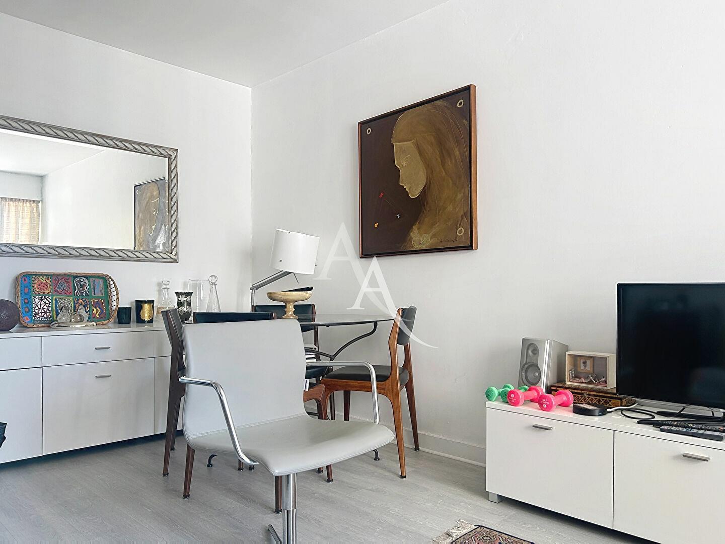 Appartement à vendre, 45m², Paris 19ème