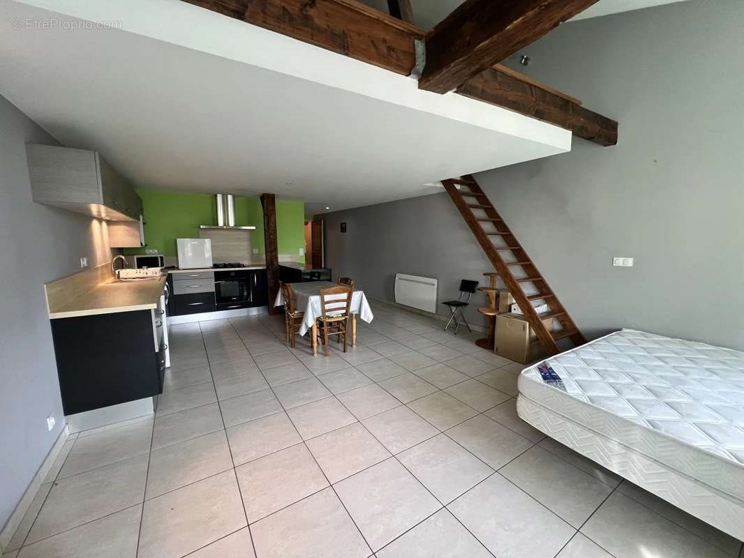 Appartement à vendre, 271m², Nogaro