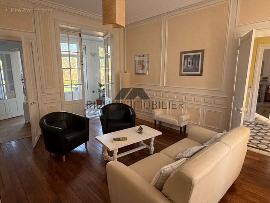 Maison à vendre, 218m², Clermont