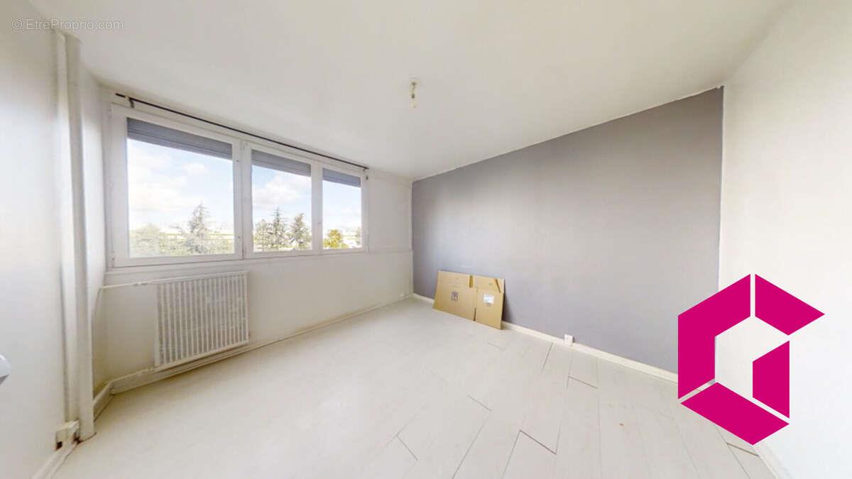 Appartement à vendre, 81m², Saint-Etienne