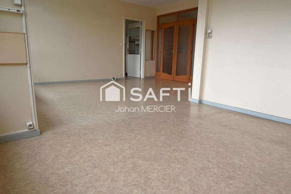 Appartement à vendre, 74m², Saint-Saulve