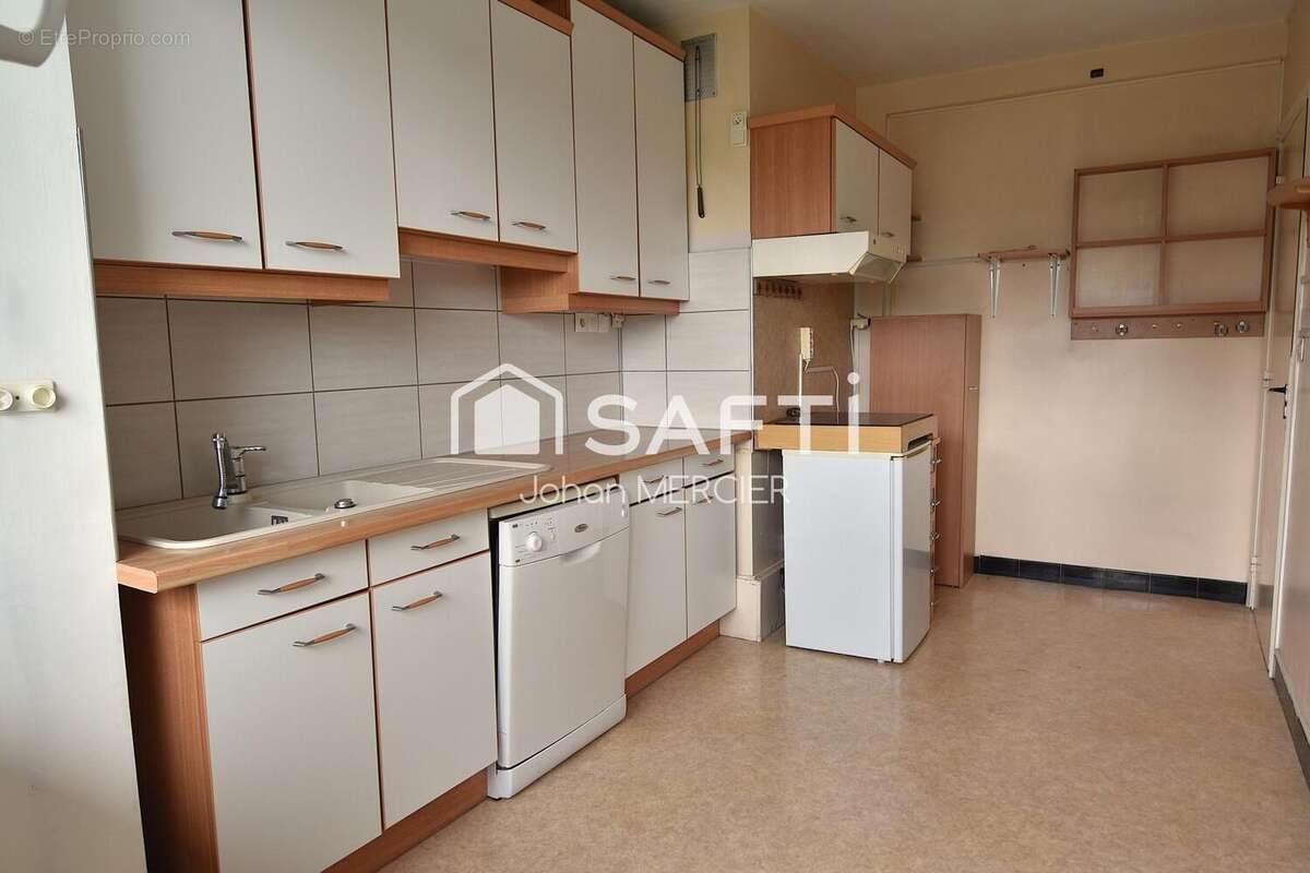 Appartement à vendre, 74m², Saint-Saulve