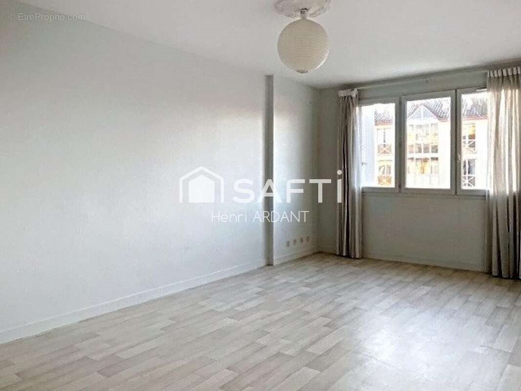 Appartement à vendre, 42m², Limoges